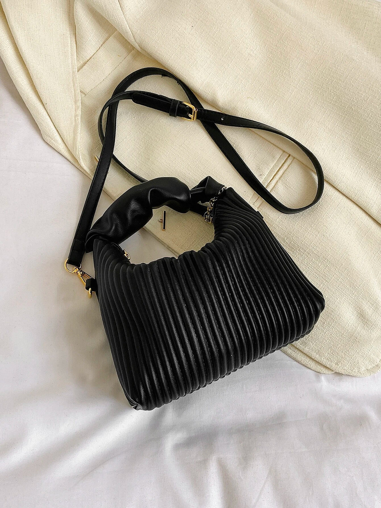 New Style Fashionable Simple All-Match Trendy Pleated Weaving Pu Color Block Handbag Shoulder Bag Crossbody Bag