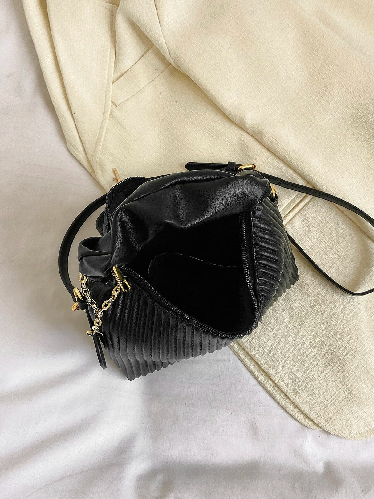 New Style Fashionable Simple All-Match Trendy Pleated Weaving Pu Color Block Handbag Shoulder Bag Crossbody Bag