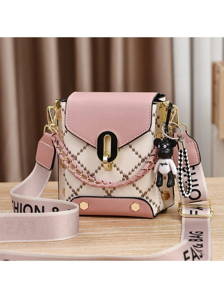 Mini Geometric Patterned Faux Pearl Shoulder Bag: A chic and portable accessory for women, perfect for work, business, college, or commutes. Ideal as a gift for anniversaries, birthdays, Valentine's Day, Mother's Day, or as a stylish mommy bag for outing