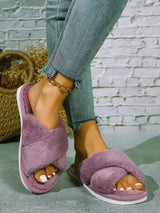 Women'S White Open Toe Cross Strap Fuzzy Slipper, Indoor Anti-Slip House Shoes, Fashionable