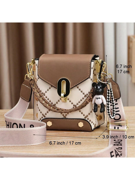 Mini Geometric Patterned Faux Pearl Shoulder Bag: A chic and portable accessory for women, perfect for work, business, college, or commutes. Ideal as a gift for anniversaries, birthdays, Valentine's Day, Mother's Day, or as a stylish mommy bag for outing